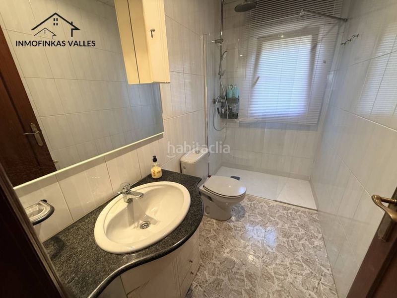 Foto f4d35dec-6b6a-4ee8-bc07-88db89fa9d75. Casa amb calefacció aparcament piscina a Lliçà de Vall