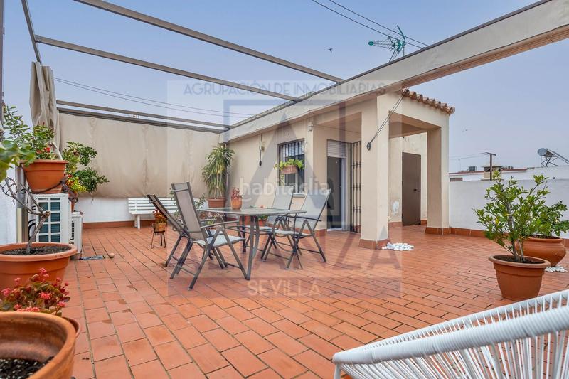 Foto 07ae76a3-d577-414e-a0b0-edee9d90d05d. Casa adosada en calle calle de la huerta 10 espectacular casa adosada sevilla en Camas
