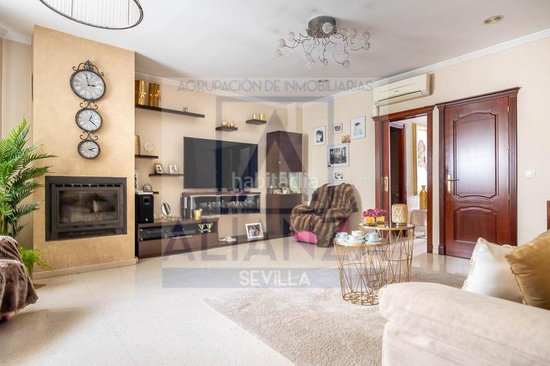 Foto 11813ff8-2094-4d00-929f-4353e7d0f5c3. Casa adosada en calle calle de la huerta 10 espectacular casa adosada sevilla en Camas
