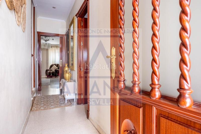 Foto 42f810ca-8f32-4459-8160-e29b67c4458e. Casa adosada en calle calle de la huerta 10 espectacular casa adosada sevilla en Camas