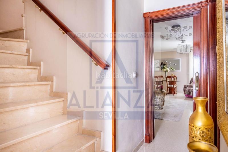 Foto 4b91116f-8237-4b6d-a409-25f95d19f7a2. Casa adosada en calle calle de la huerta 10 espectacular casa adosada sevilla en Camas