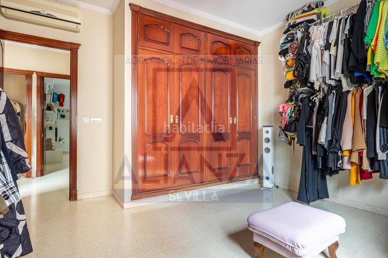 Foto dcd210af-8779-4028-aeb4-f8e6f77a3f23. Casa adosada en calle calle de la huerta 10 espectacular casa adosada sevilla en Camas