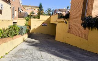 Aparcament cotxe a Almajarra 1. Venta plaza de garaje en venta en tomares sevilla