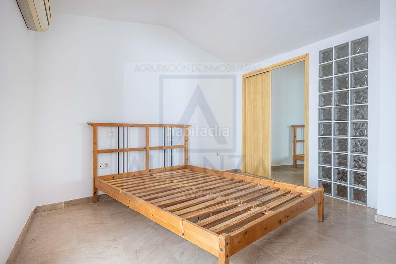 Foto 0167cbfb-039f-4eba-919a-1bff06d6fdb5. Dúplex a avenida libertad 15 a Algaba (La)