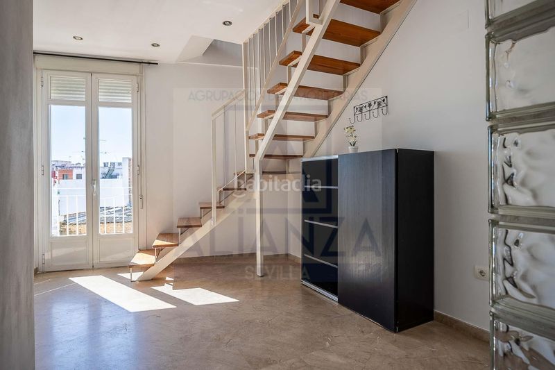 Foto 6586a43b-8503-4e5b-85fa-1b7be49ac71d. Dúplex a avenida libertad 15 a Algaba (La)