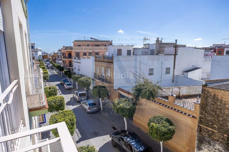 Foto b9abe783-b737-4cc0-a048-5e64e602c3e3. Dúplex a avenida libertad 15 a Algaba (La)