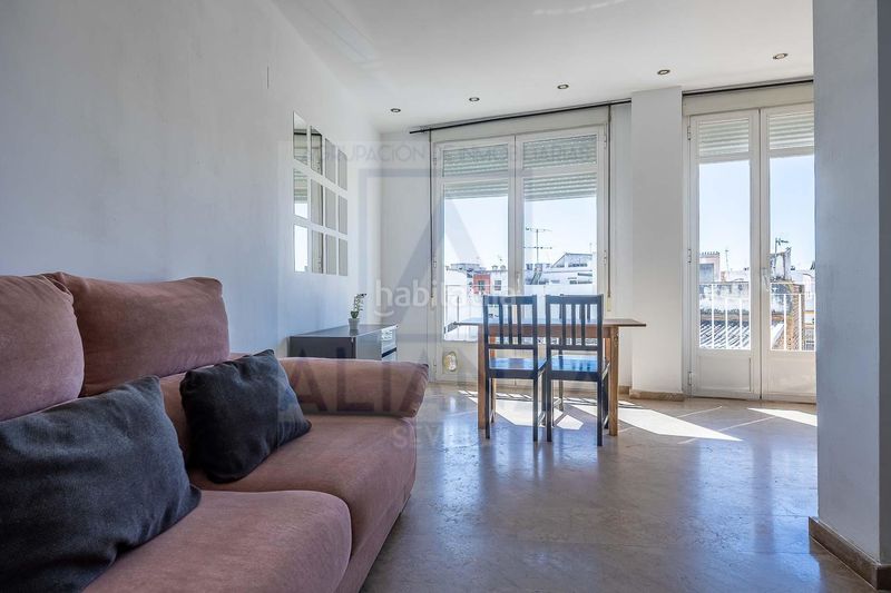 Foto c4fbb1b6-695a-40b3-a731-54baedcd2433. Dúplex a avenida libertad 15 a Algaba (La)