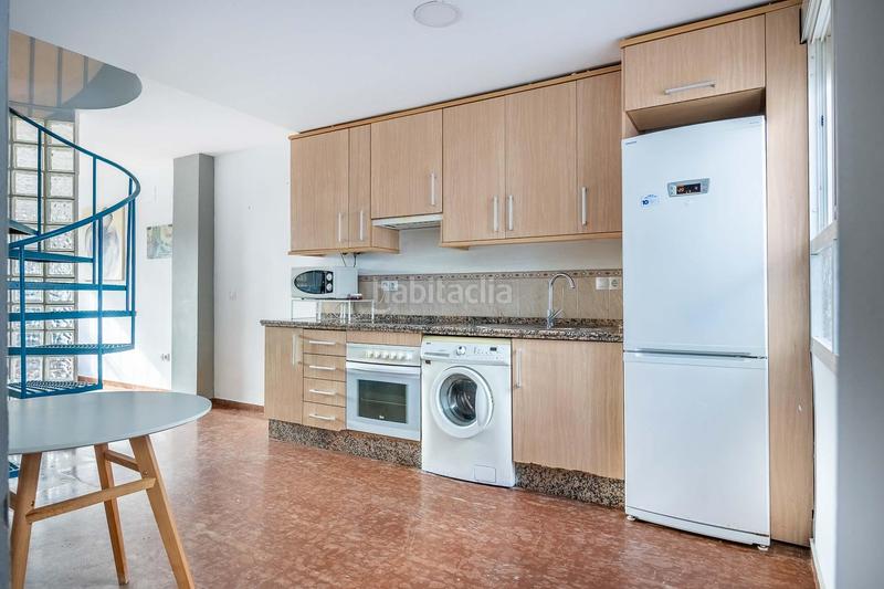 Foto 4fcb685e-d0bd-4172-b555-e4d1c6f82a00. Duplex dans calle de la ribera 32 dans Camas