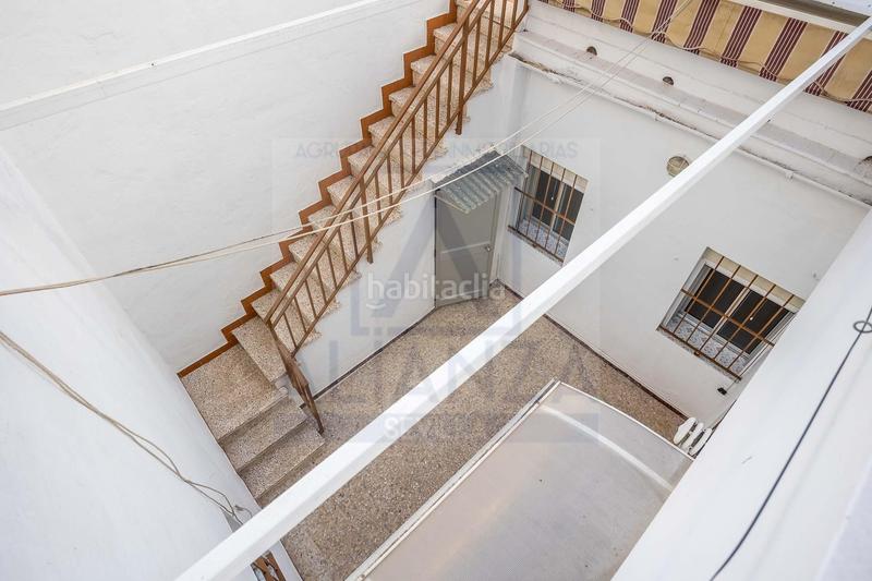 Foto 2842a6a0-b775-47b6-9fa2-598cfd161d93. Maison jumelée dans El Cerro Sevilla