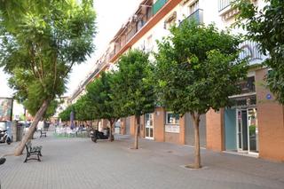 Local Comercial en Calle DOLORES IBARRURI 7
