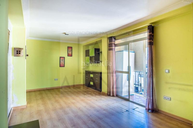 Foto 46aa25c4-0455-44dc-b5ea-e4c2633b10f6. Flat in calle córdoba 5 in Camas