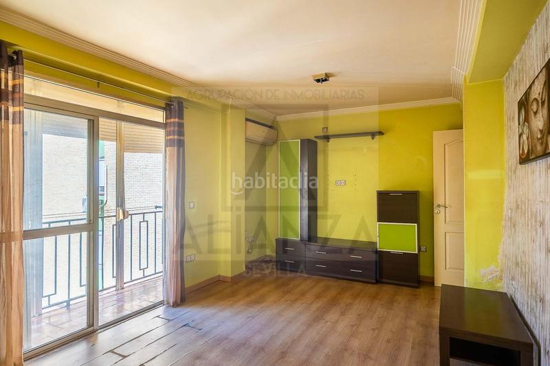 Foto af7c4a19-0868-44e2-b474-af963f1c7530. Flat in calle córdoba 5 in Camas