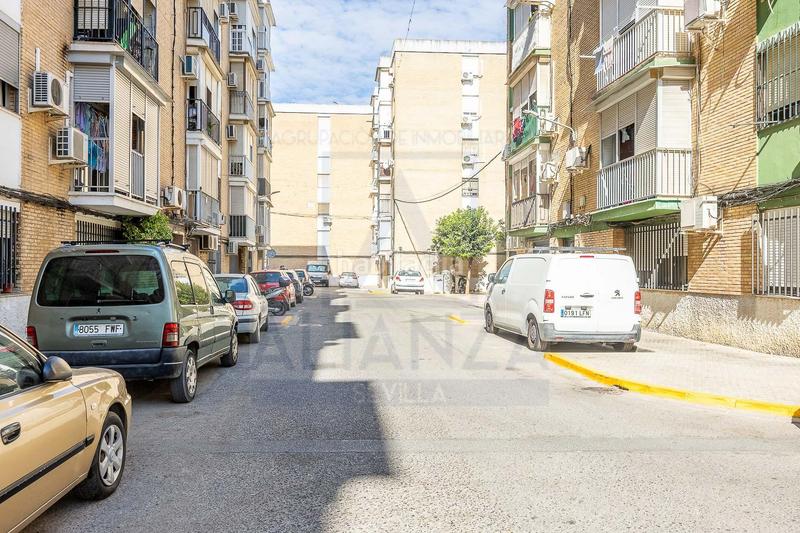 Foto cc3ab4f1-faed-4b08-8e82-cbe090ece8f1. Flat in calle córdoba 5 in Camas