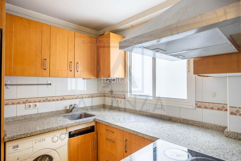 Foto f607e222-60e3-4963-91f8-4ff519e5b02d. Flat in calle córdoba 5 in Camas