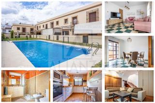 Casa adossada en Plaza aragn 4. Venta  de casa adosada en san jos de la rinconada, sevilla