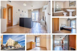 Pis en Calle mercedes de velilla 3. Venta de piso en camas sevilla