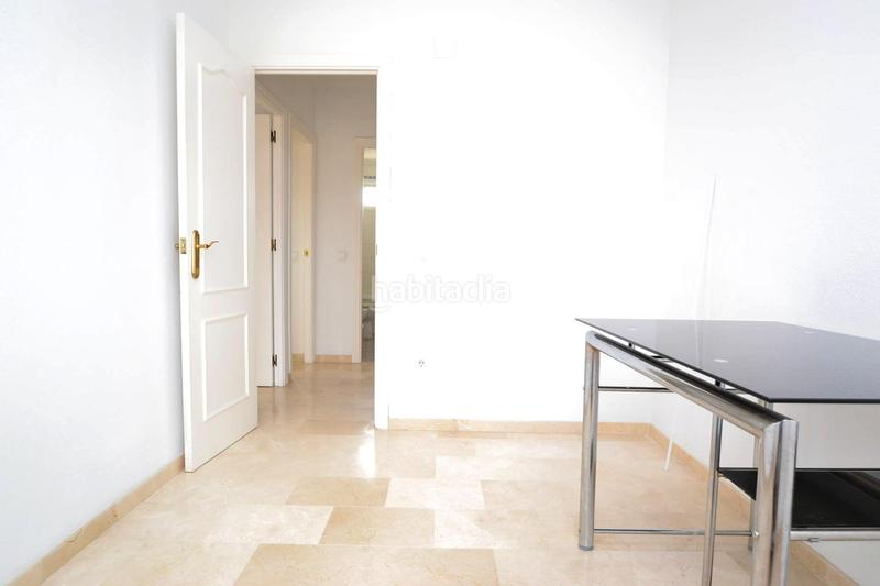 Foto 4ef59c99-961a-40ce-b4ce-7f0c787c1f76. Lloguer pis amb aparcament a Camas