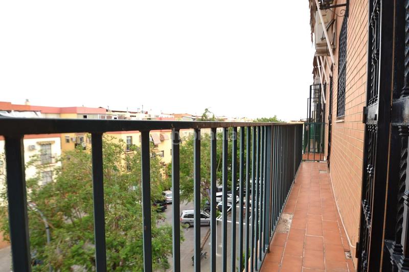 Foto 8e5a44f3-61c8-4353-b010-afa34c9644a6. Lloguer pis amb aparcament a Camas