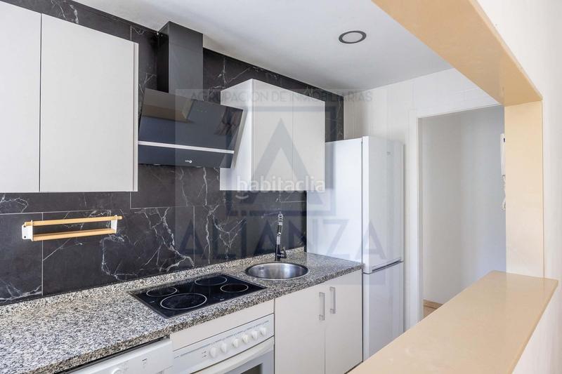 Foto 81d74942-53d7-4e0d-a66e-c4d3e5e8bdd7. Appartement dans avenida dolores ibarruri 6 dans Camas