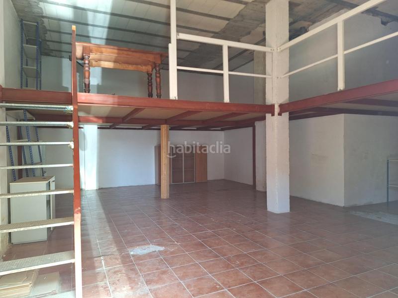 Foto 20da873f-5baf-406d-b06d-63ce9ffcb5eb. Locale commerciale in calle paralela de la suerte n 10 4 in Bormujos