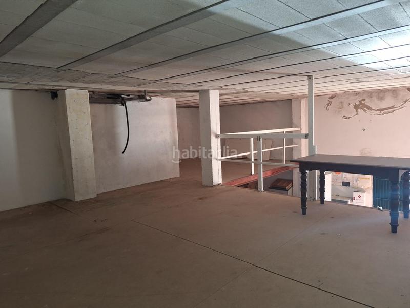 Foto 2a6ffbcf-755c-47b8-8935-1d656d086f40. Locale commerciale in calle paralela de la suerte n 10 4 in Bormujos