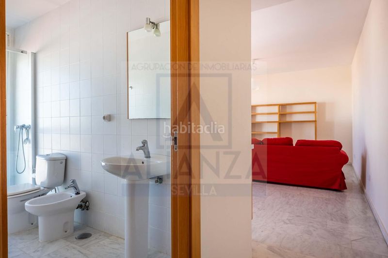 Foto 5b41215d-f923-4947-95ca-4be6a61ba7e6. Pis amb aparcament a Centro - Barriada Mallorca Camas