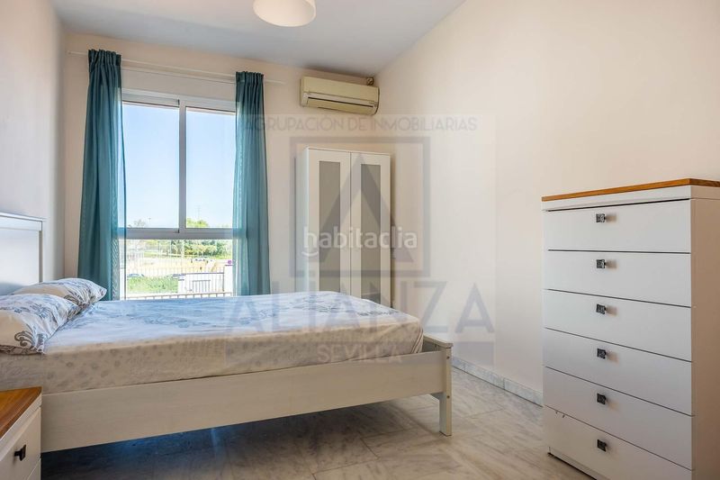Foto 5fb8bb96-b26a-4536-802e-e85f57e52905. Pis amb aparcament a Centro - Barriada Mallorca Camas