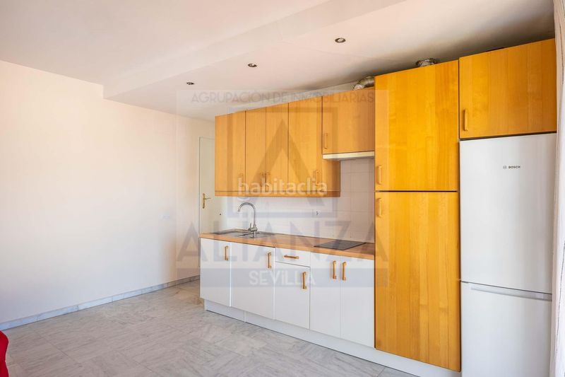 Foto b25cf6b0-2649-42ca-aa49-4cf15f9d5e06. Pis amb aparcament a Centro - Barriada Mallorca Camas
