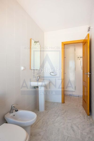 Foto c40c248b-3a2b-4d66-a8bc-e84f3e290ed3. Pis amb aparcament a Centro - Barriada Mallorca Camas