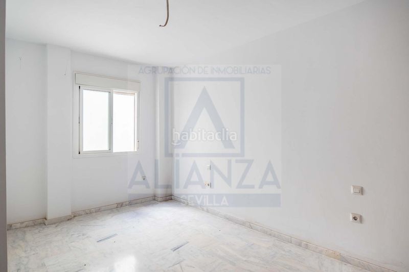 Foto a62c58ab-2118-4331-bf94-899a579bf782. Pis amb aparcament a Algaba (La)