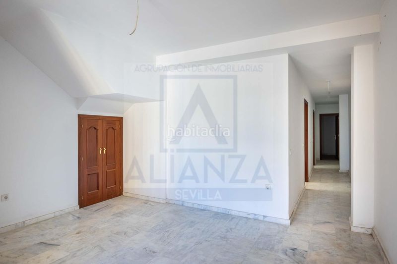 Foto 92c8b293-6e52-40e2-bc13-75b587dd63a9. Edificio in cordoba 14 in Algaba (La)