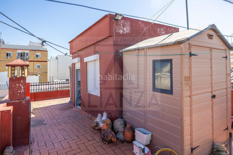 Foto b8d5fff9-5161-47ef-8e65-422c44fd81f2. Casa a calle kalonge 8 a Centro - Barriada Mallorca Camas