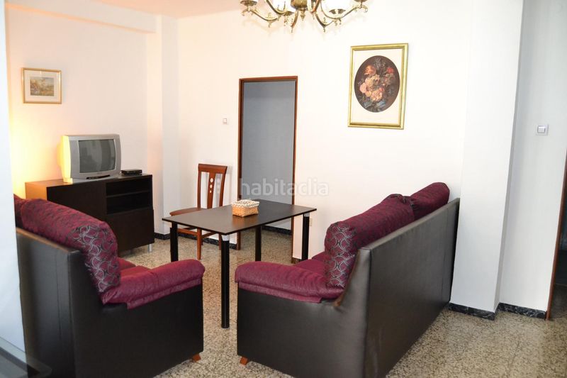 Foto c1239017-ce6f-4a39-a1ae-f9420867d03b. Pis a Centro - Barriada Mallorca Camas