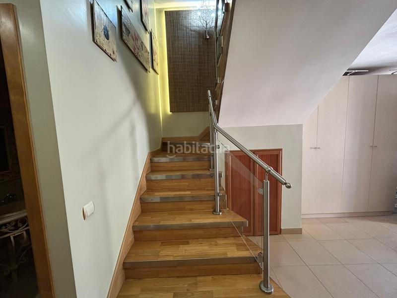Foto ff4a209e-4456-4054-9144-eb0917d78c6f. Casa adosada  agogedora, amplia y con mucha personalidad. en Utrera