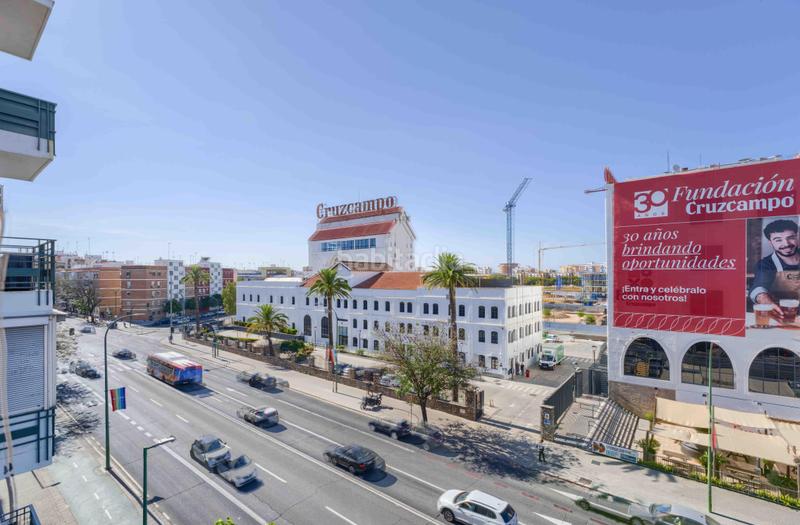 Foto e707e69a-bd0c-4c00-a8ef-a3a9dab1a0c3. Appartement dans Barrio del Nervión Sevilla
