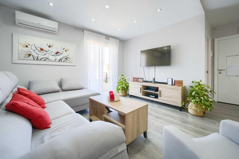 Foto fa9e99da-9f64-4165-8041-90b0e7bbaf6b. Appartement dans Barrio del Nervión Sevilla