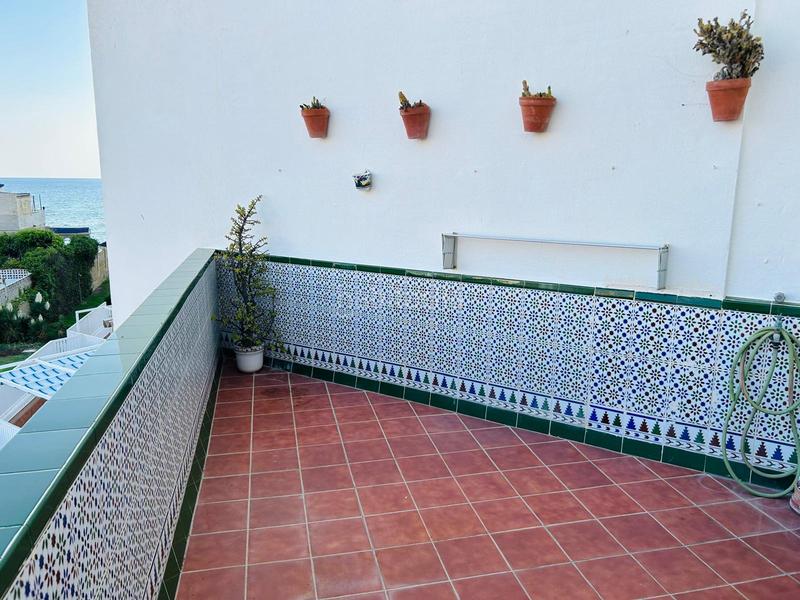 Foto a342fde4-b607-441a-b159-9cef49c6e9c2. Dúplex amb aparcament a Caño Guerrero Almonte
