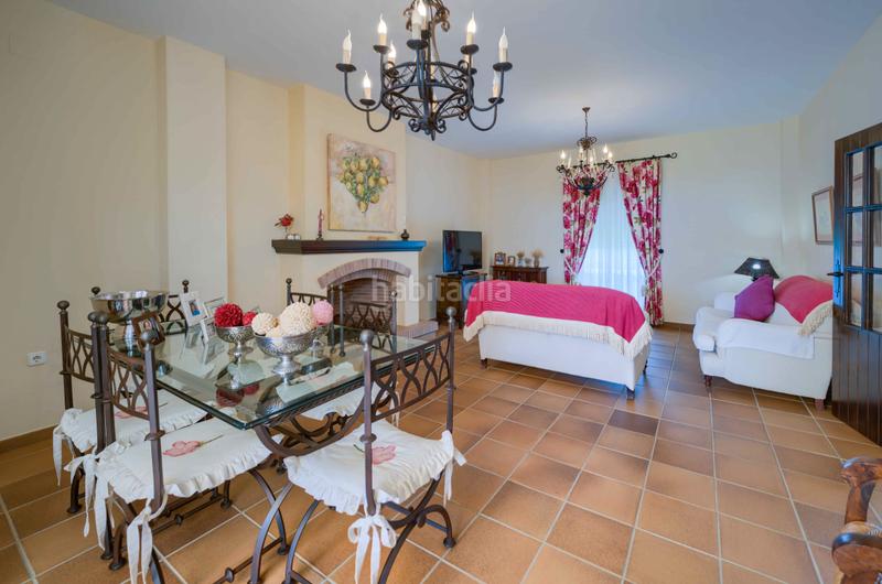 Foto 9a4c3cc7-4fa3-48d8-9e5d-55c833fb259b. Chalet  independiente de lujo en El Portil