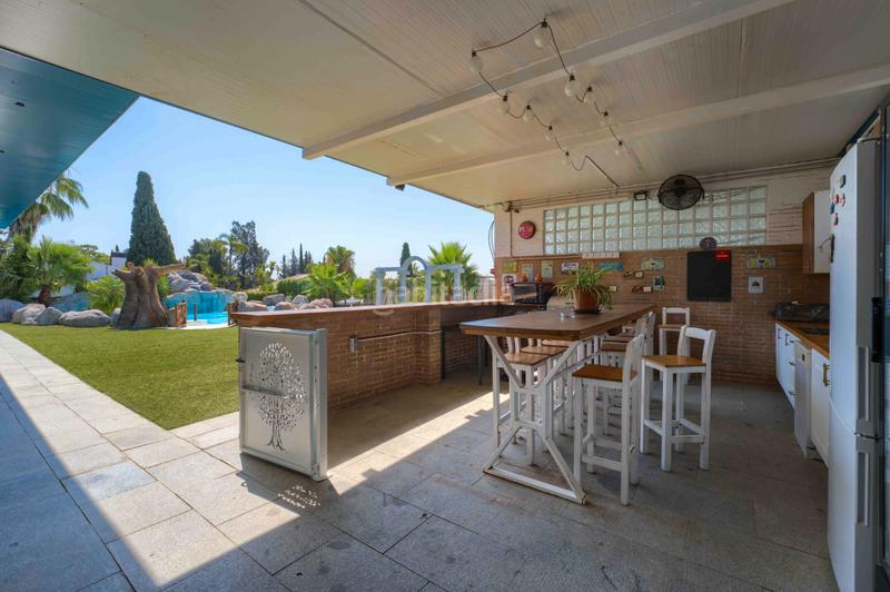Foto e88bfc54-23d5-4a8a-9b35-7152455f6a98. Chalet mit pool in Torrequinto Alcalá de Guadaira
