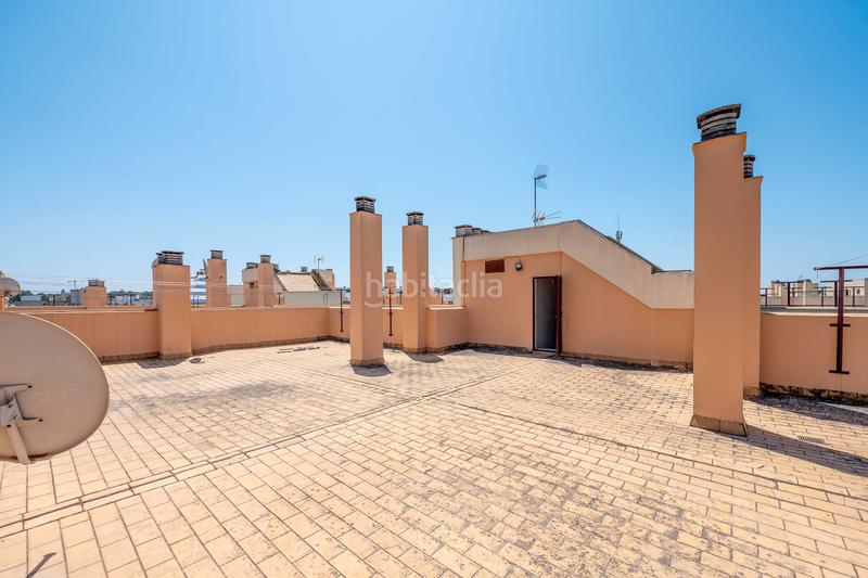 Foto f73bf47e-489c-415c-9d2b-1554a7f8c5bf. Apartamento estupendo piso en la mejor zona en Avenida de Europa Montequinto