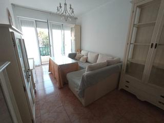 Location Appartement  Calle santa lucia. Piso luminoso y con ascensor, con una ubicación inmejorable