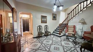 Casa adossada  Calle tajo. Casa familiar