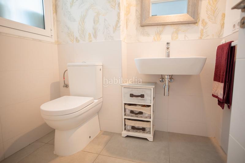 Foto e27376ab-21ce-442c-9aa8-a04cc7ec8668. Casa adossada amb aparcament piscina a Entrenúcleos Dos Hermanas