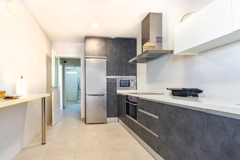 Foto 79d3f21c-8ff4-4075-8697-911508952078. Maison jumelée avec chauffage parking dans Arco Norte - Avda España Dos Hermanas