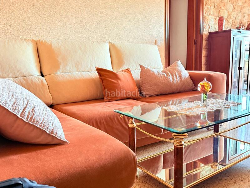 Foto 642fbeb9-5b93-4ae7-8495-a5b0b8dae4a3. Appartement mit parking pool in Avenida de Europa Montequinto