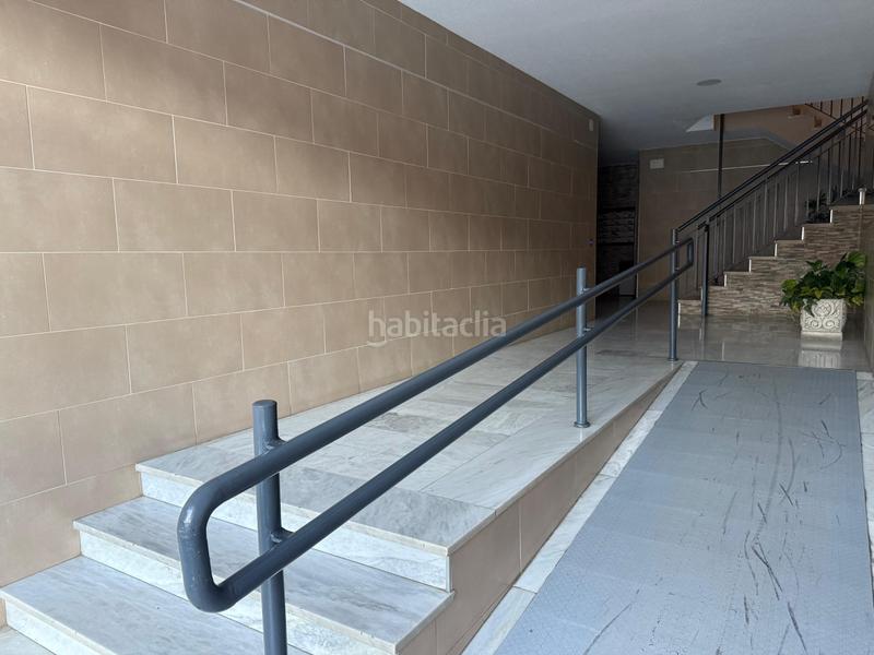 Foto df02ab73-8eaa-4d23-8fa2-16a45551f872. Appartement mit parking pool in Avenida de Europa Montequinto