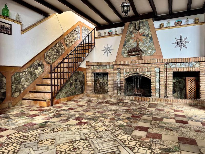 Foto 3d3fda1d-2c6f-4a70-ad63-4faf9524c959. Casa adossada amb aparcament a Olivares