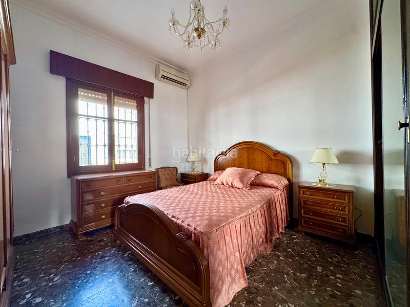 Foto 7f49f608-0b1b-4817-b631-ca7f77708b66. Casa adossada amb aparcament a Olivares