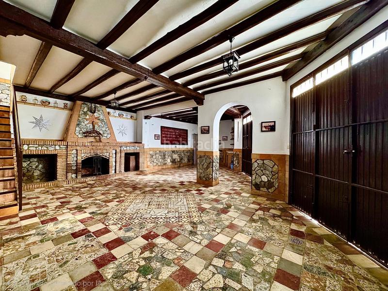 Foto 938b5836-a7cf-4be7-b1de-0bc3636edd25. Casa adossada amb aparcament a Olivares