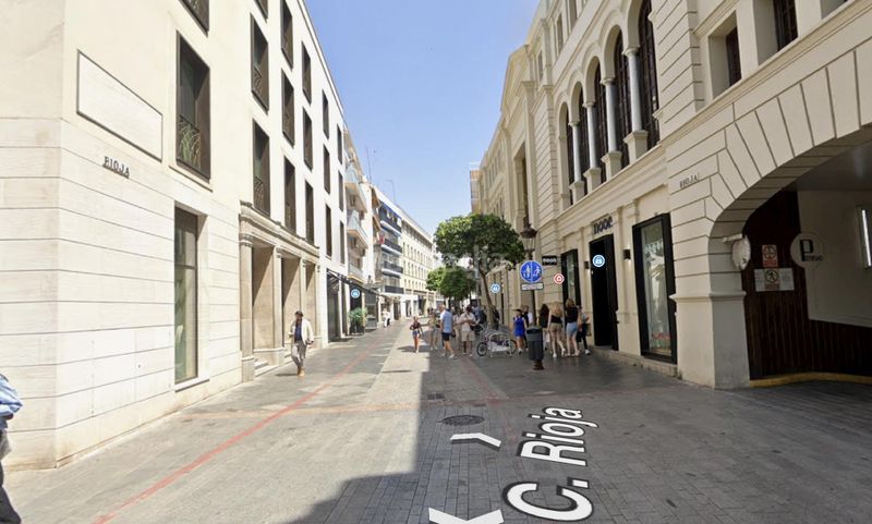 Foto 87d7a489-b90e-436a-8a7e-ef7ad158e195. Aparcament cotxe a Alfalfa - Santa Cruz Sevilla